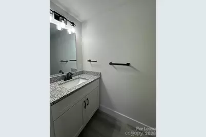 1226 4th Street Lane NE, Hickory, NC 28601 - Photo 7