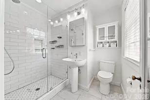 525 2nd Ave NW, Hickory, NC 28601 - Photo 25
