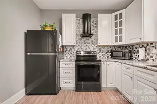 1042 Rosewood Dr, Dallas, NC 28034 - Photo 15