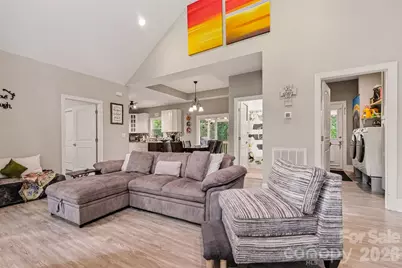 1042 Rosewood Drive, Dallas, NC 28034 - Photo 7