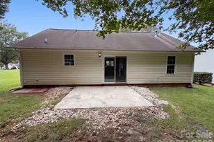 1412 Bells Knox Rd, Charlotte, NC 28214 - Photo 5