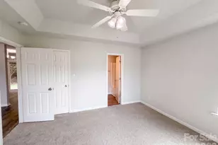 1412 Bells Knox Rd, Charlotte, NC 28214 - Photo 9