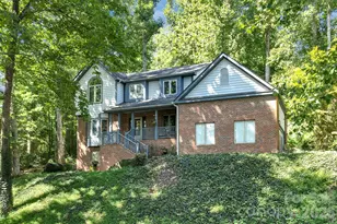 25 Weston Heights Dr, Asheville, NC 28803 - Photo 1