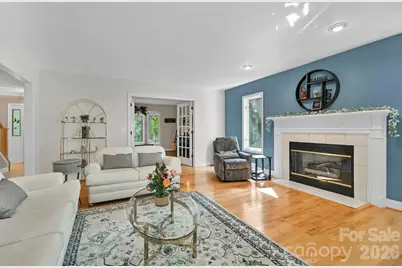 25 Weston Heights Drive, Asheville, NC 28803 - Photo 11