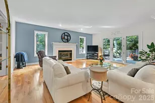 25 Weston Heights Dr, Asheville, NC 28803 - Photo 7