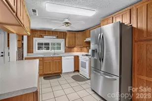 168 Huntley Rd, Fletcher, NC 28732 - Photo 11