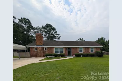 702 Dogwood Lane, Rockingham, NC 28379 - Photo 1
