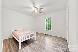 220 5th St NE, Conover, NC 28613 - Photo 15