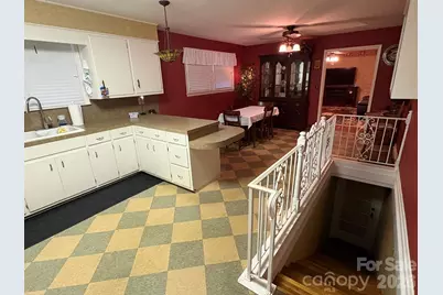 730 Harris Avenue NW, Valdese, NC 28690 - Photo 3