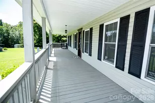 1878 W US 70 Hwy, Morganton, NC 28655 - Photo 9