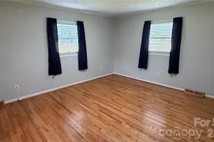 2372 Jamestown Rd, Morganton, NC 28655 - Photo 7