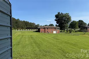 2372 Jamestown Rd, Morganton, NC 28655 - Photo 19