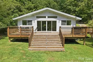 301 Hardwick Branch Rd, Marshall, NC 28753 - Photo 5