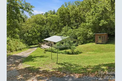 301 Hardwick Branch Road, Marshall, NC 28753 - Photo 9