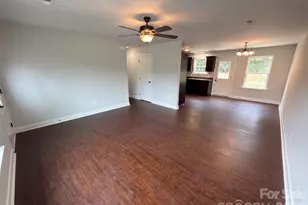 1411 Foxbrook Cir, Lancaster, SC 29720 - Photo 7