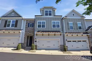 9030 Boling Grn Dr, Charlotte, NC 28277 - Photo 3