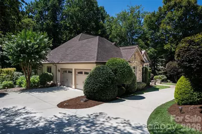 170 Cape Martin Circle, Hendersonville, NC 28791 - Photo 3