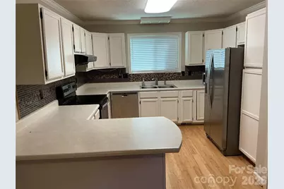 47 Lake Drive #K 5, Laurel Park, NC 28739 - Photo 3