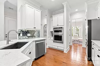 6831 Louisburg Square Lane, Charlotte, NC 28210 - Photo 33