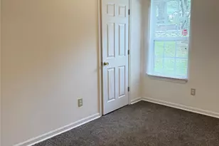 1208 W Walnut Ave, Gastonia, NC 28052 - Photo 5