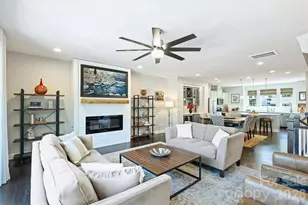 1125 Towns Hl Wy, Charlotte, NC 28209 - Photo 27