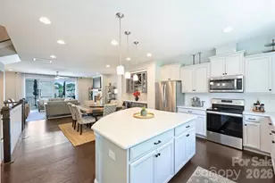1125 Towns Hl Wy, Charlotte, NC 28209 - Photo 13