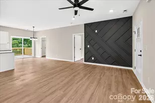 126 Aspen St, Yadkinville, NC 27055 - Photo 3