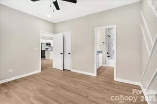 126 Aspen St, Yadkinville, NC 27055 - Photo 11