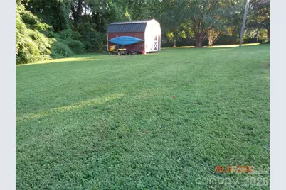107 Bickett Street, Morganton, NC 28655 - Photo 15