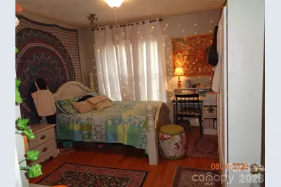 107 Bickett Street, Morganton, NC 28655 - Photo 9