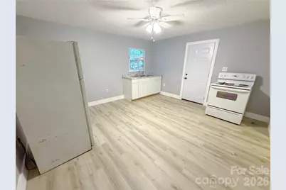 107 Drake Street, Gastonia, NC 28052 - Photo 9