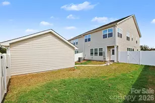 933 Cobbled Wy, Fort Mill, SC 29715 - Photo 5