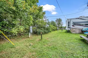 588 Hog Pen Branch Rd, Mooresboro, NC 28114 - Photo 13
