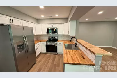 7725 Batavia Lane, Charlotte, NC 28213 - Photo 11