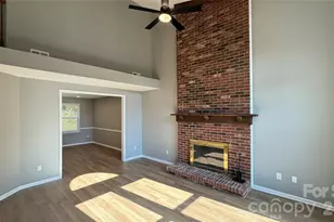 7725 Batavia Ln, Charlotte, NC 28213 - Photo 7