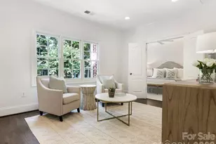 221 Crownsgate Ct, Charlotte, NC 28207 - Photo 17