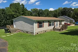 176 Crown Ct, Kings Mountain, NC 28086 - Photo 1