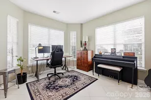 10933 Stone Trail Rd, Charlotte, NC 28213 - Photo 15