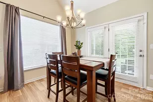 10933 Stone Trail Rd, Charlotte, NC 28213 - Photo 13