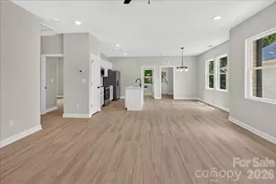 1038 Grady St, Salisbury, NC 28144 - Photo 9