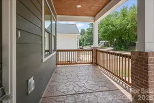 1038 Grady St, Salisbury, NC 28144 - Photo 3