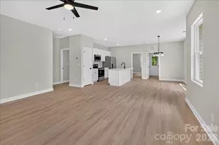 1038 Grady St, Salisbury, NC 28144 - Photo 5