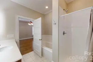 618 S Poplar St, Lincolnton, NC 28092 - Photo 19