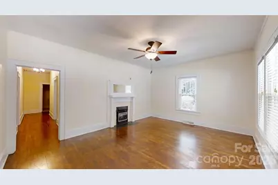 618 S Poplar Street, Lincolnton, NC 28092 - Photo 3