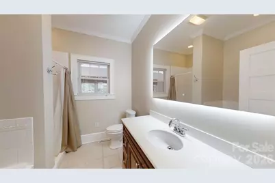 618 S Poplar Street, Lincolnton, NC 28092 - Photo 17