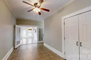618 S Poplar St, Lincolnton, NC 28092 - Photo 21