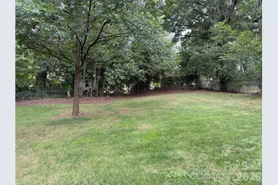 618 S Poplar Street, Lincolnton, NC 28092 - Photo 27