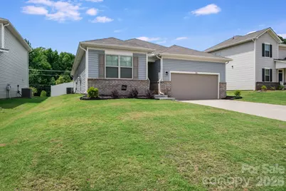 3036 Bluff Hill Lane, Charlotte, NC 28215 - Photo 1