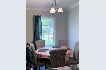 47 14th Street SE, Hickory, NC 28602 - Photo 7