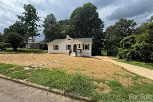 413 Elizabeth St, Gastonia, NC 28054 - Photo 1